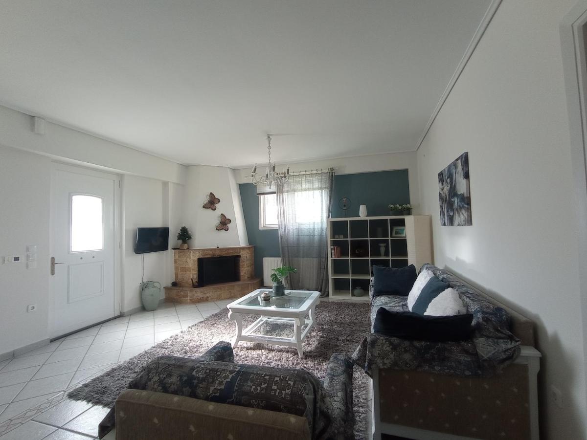 Апартаменти Flat With Garden Near Sea, Port And Airport Артеміда Екстер'єр фото