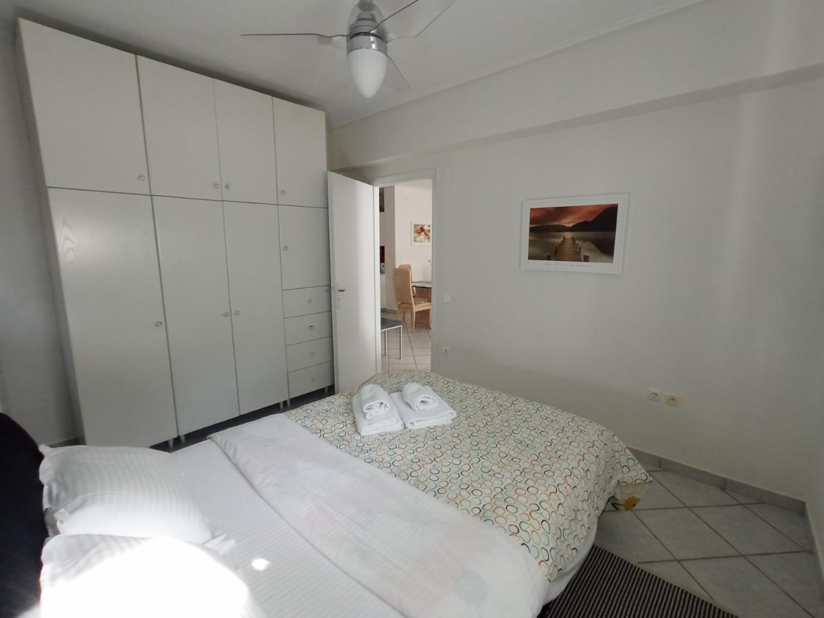 Апартаменти Flat With Garden Near Sea, Port And Airport Артеміда Екстер'єр фото